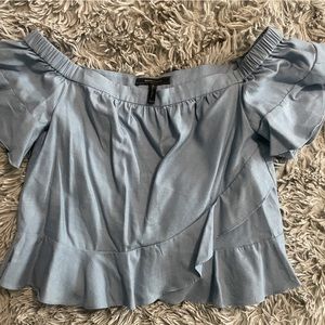 BGBG MaxAzria Trixie Off the
Shoulder blue Top